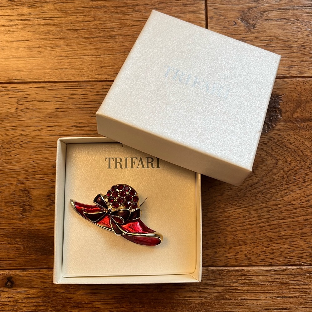 Red Hat Rhinestone Brooch